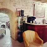 Ponte San Vittorino Hotel